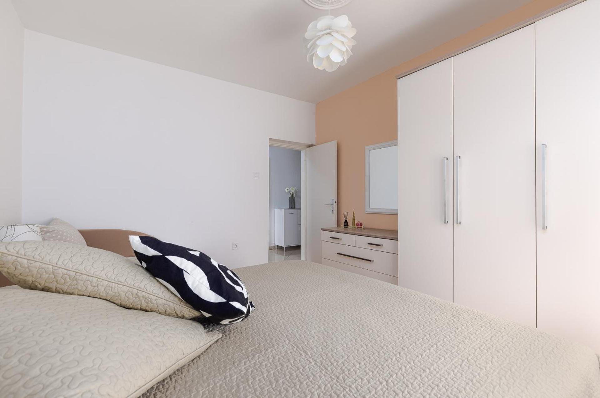 Emi Apartment Porec Exterior photo